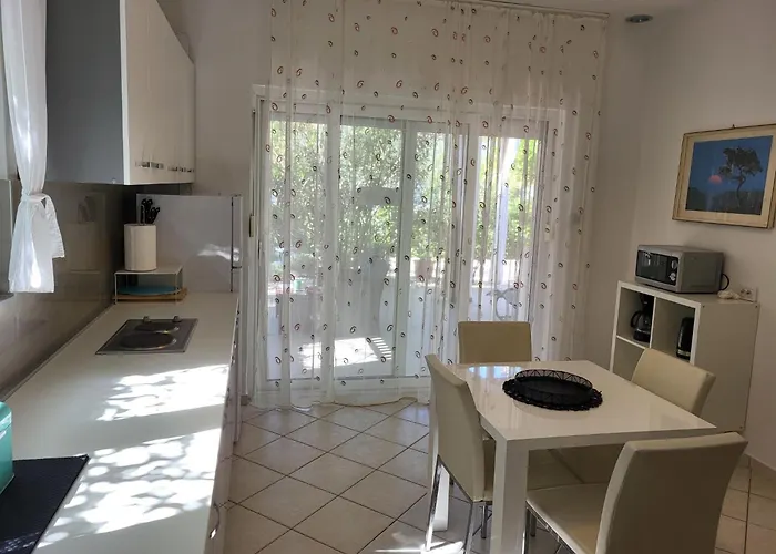 Hébergement de vacances Katarina By Interhome Rovanjska